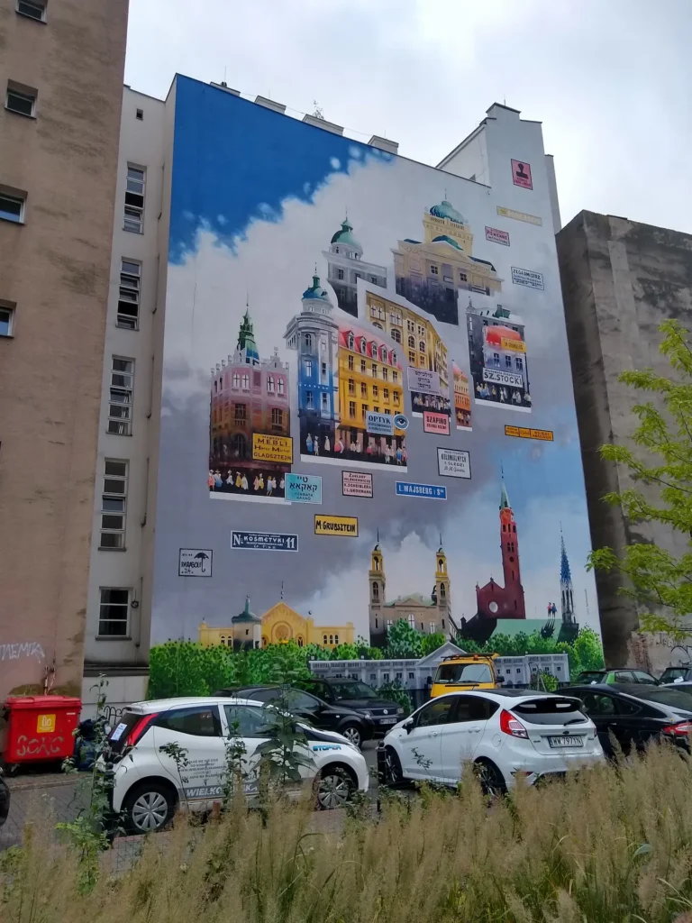 Mural upamiętniający na tylnej ścianie kamienicy przy ulicy Próżnej w Warszawie 1