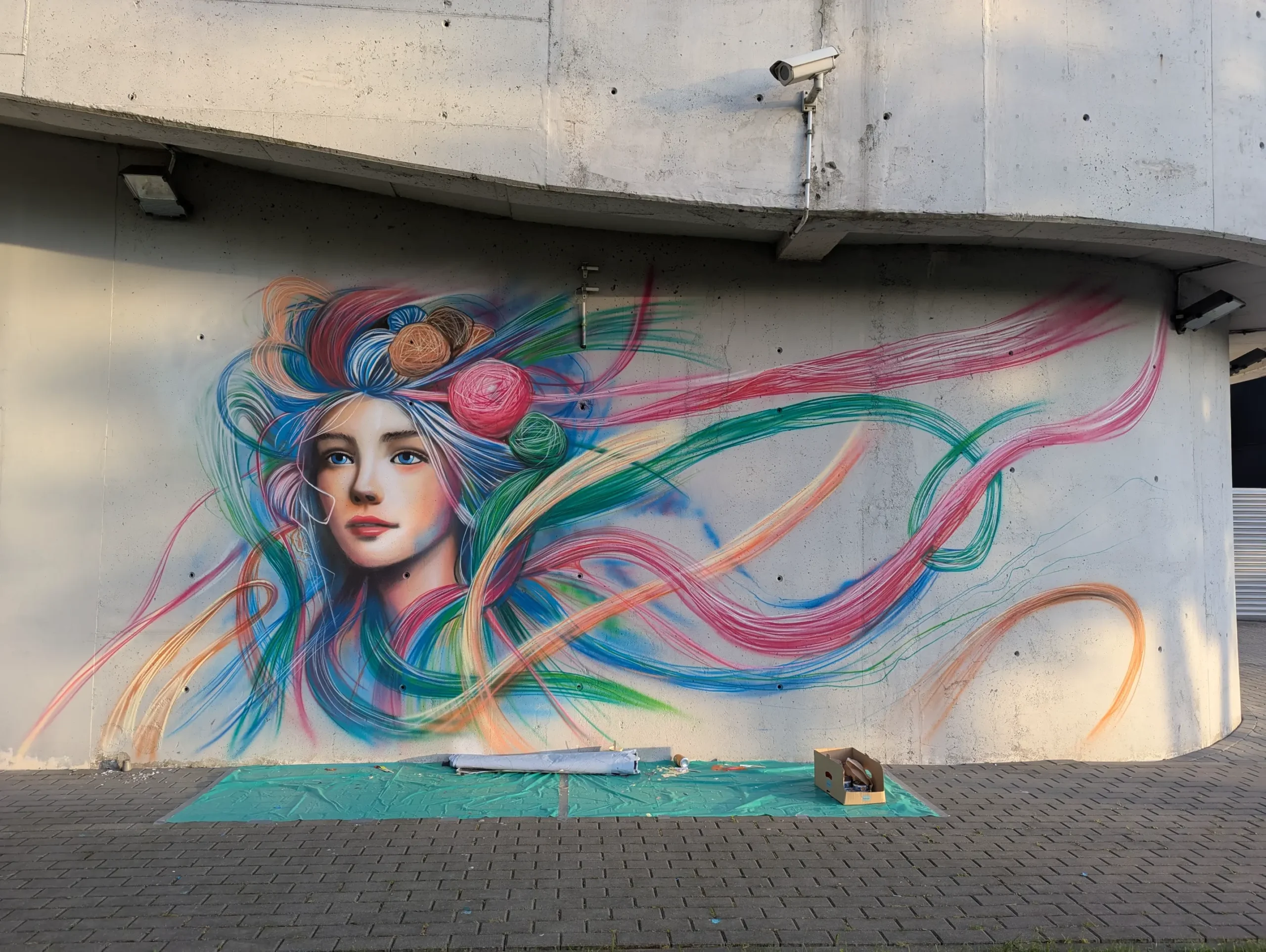 Mural Bawełnianka w Galerii Handlowej w Bełchatowie - 1